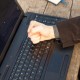 black-screen-boot-670x335